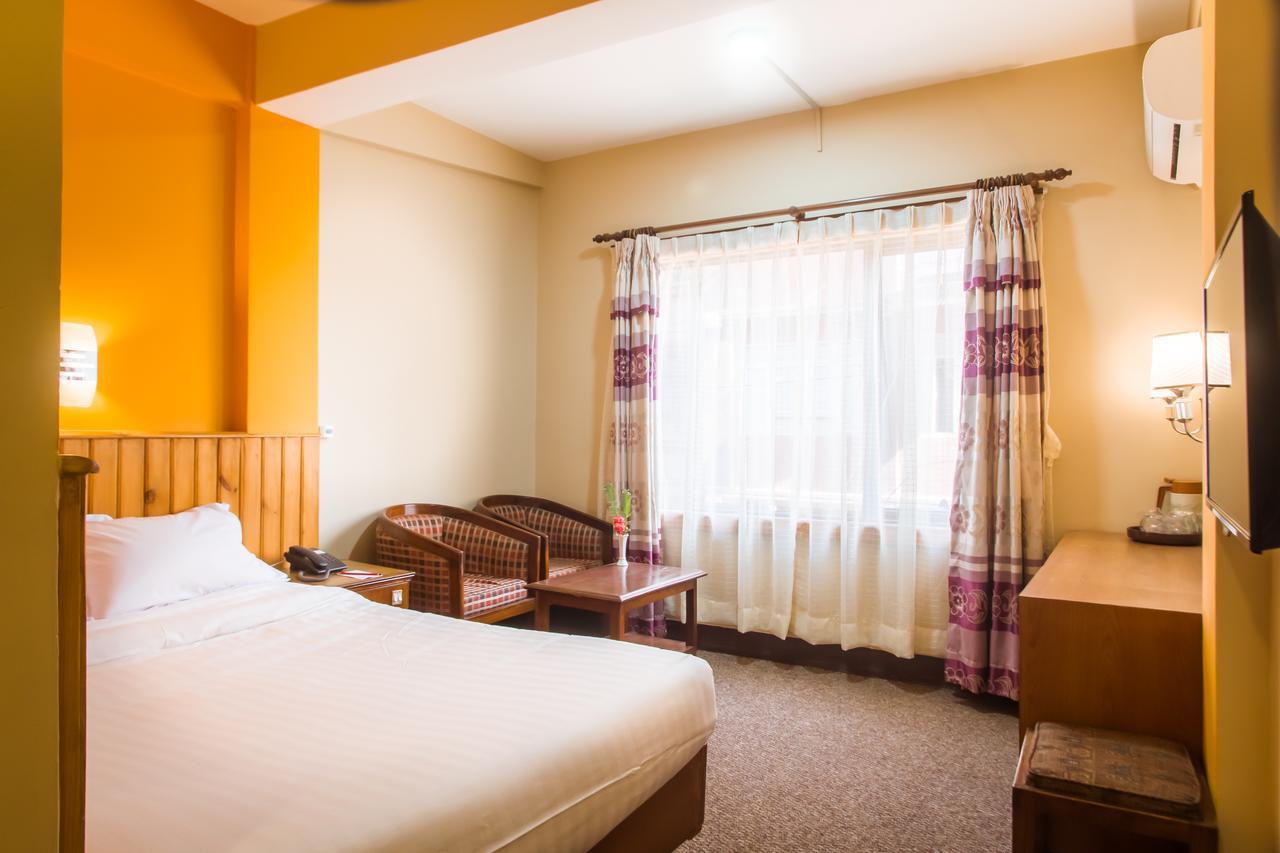 Little Nepal Inn Katmandu Dış mekan fotoğraf
