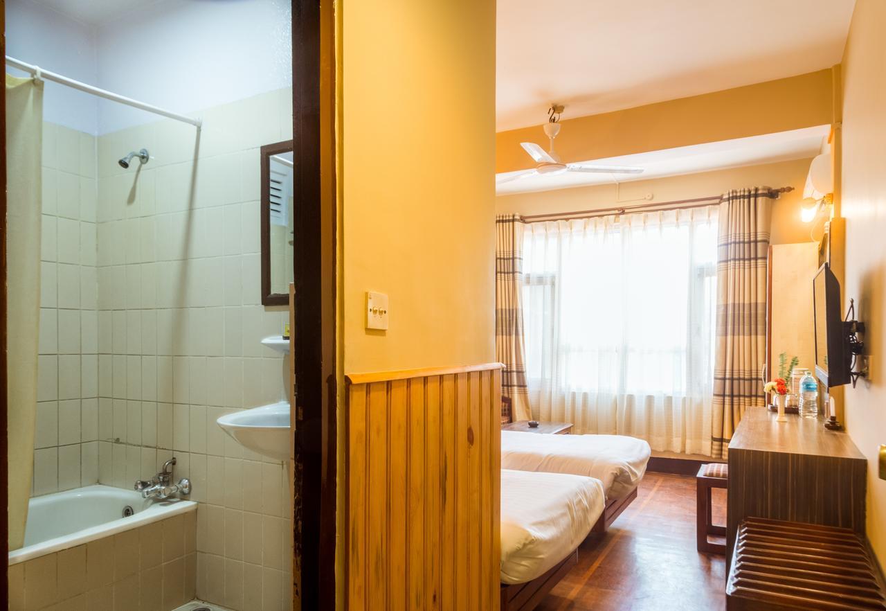 Little Nepal Inn Katmandu Dış mekan fotoğraf